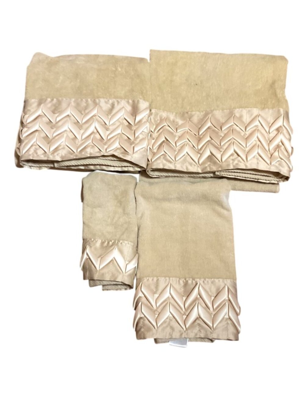 Croscill Beige Towels Set W/ Satin Chevron Trim 4 Pieces 100% Cotton Decorative